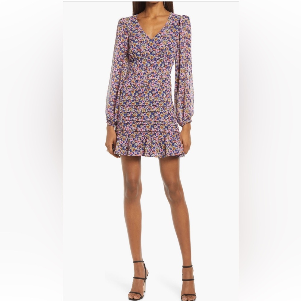 FLORET STUDIOS
Floral Ruched Balloon
Sleeve Minidress